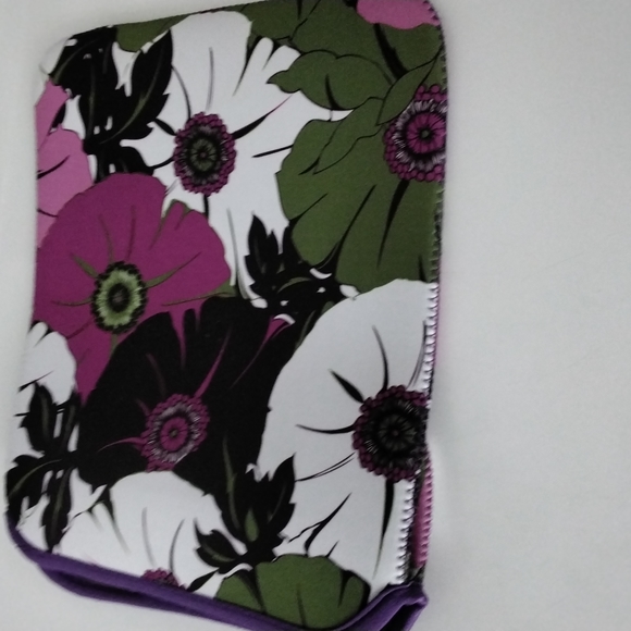 Dorm Candie Tablet case - Picture 5 of 7